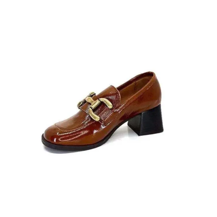 We Do Ivoire 11301A Cuir Vernis Marron*Femme Mocassins