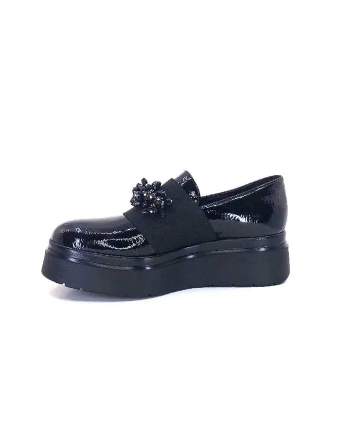 Ivoire0130a Ivoire 2C4386 Cuir Vernis Noir*Femme Mocassins