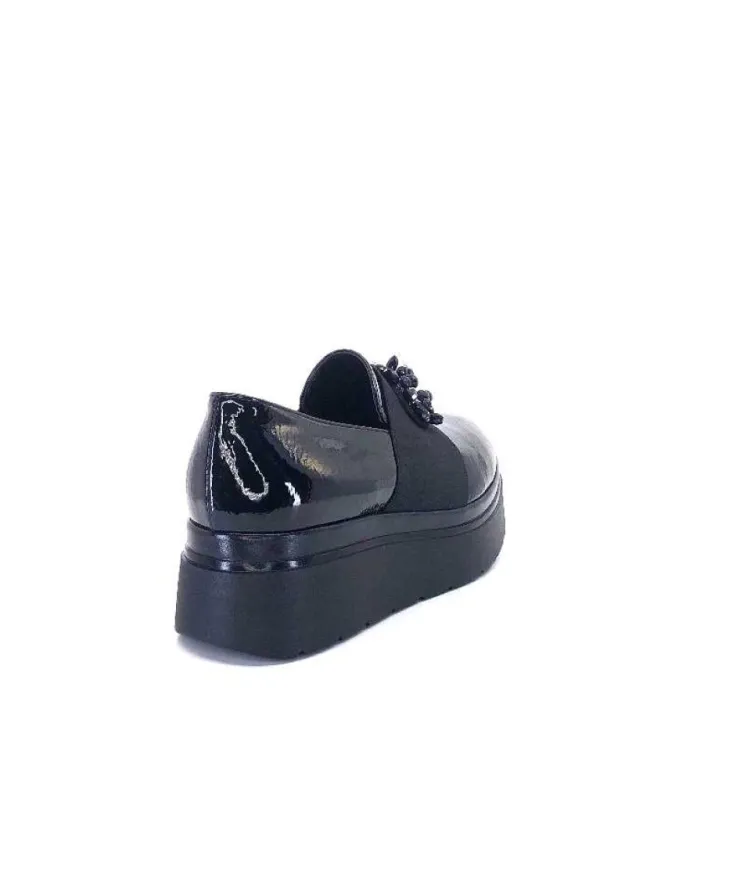 Ivoire0130a Ivoire 2C4386 Cuir Vernis Noir*Femme Mocassins