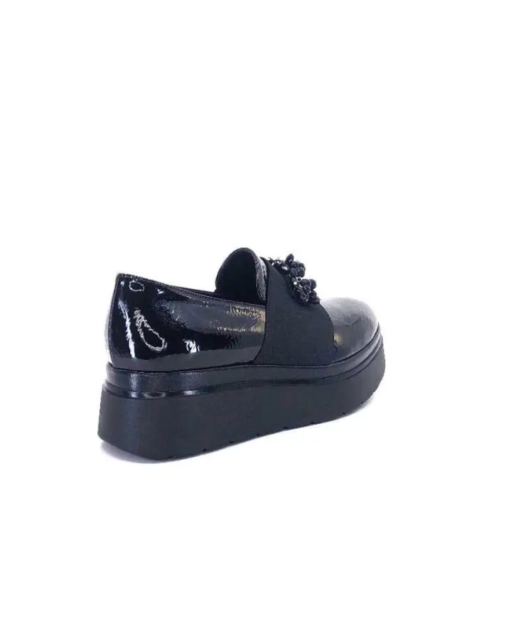 Ivoire0130a Ivoire 2C4386 Cuir Vernis Noir*Femme Mocassins
