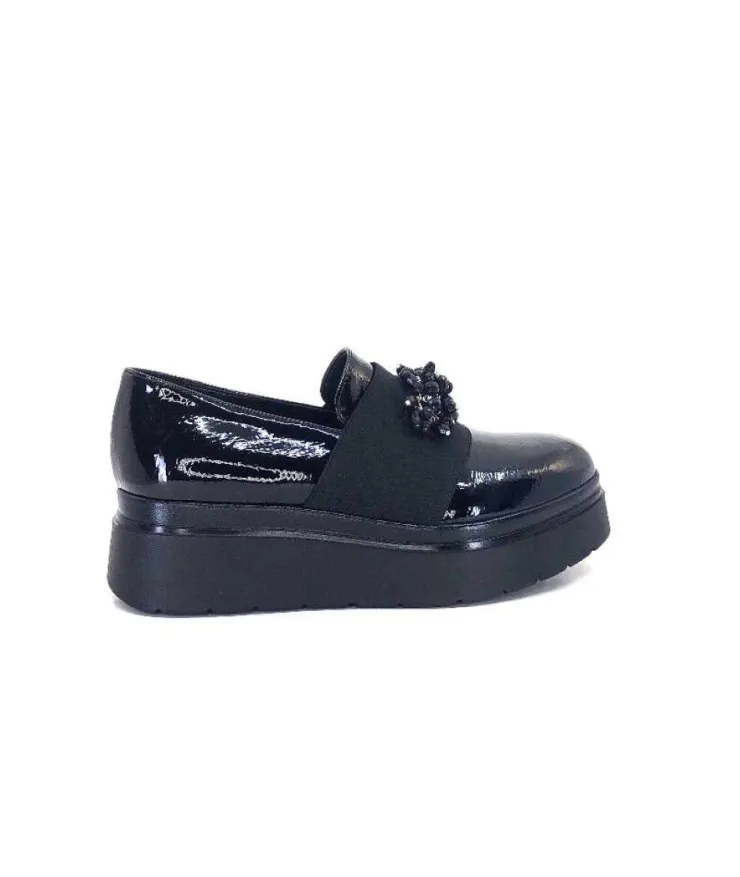 Ivoire0130a Ivoire 2C4386 Cuir Vernis Noir*Femme Mocassins