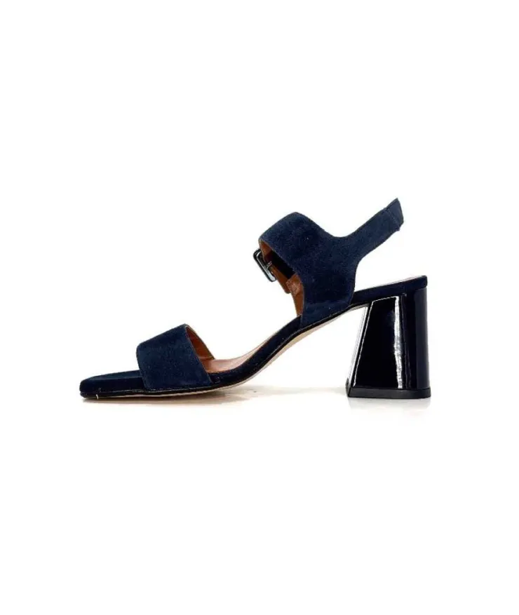 Ivoire0334 Ivoire F2302 Portocervo Daim Marine*Femme Sandales